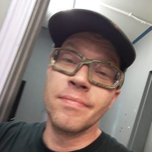 Meet your Posher, Joel